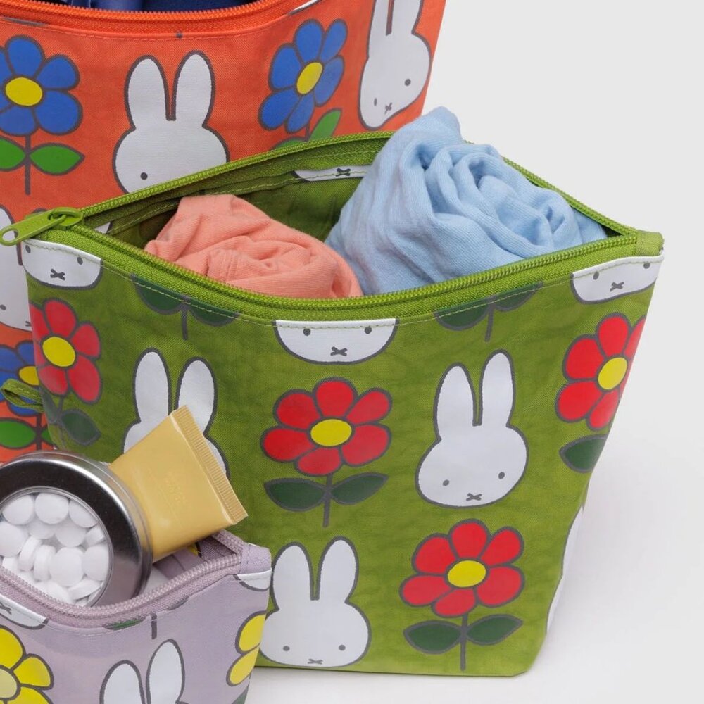NWOT Baggu Go Pouch Medium - Miffy (Green Juice) - Picture 5 of 6